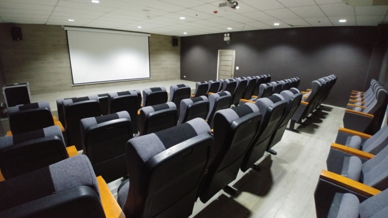 フィリピン留学 Cebu21 - EV Academy-Auditorium-1